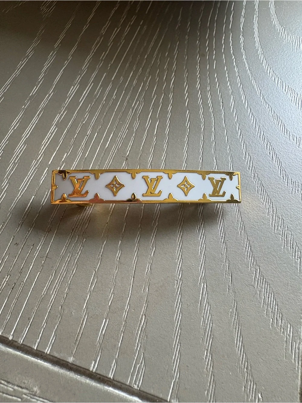 FASHION White and Gold Monogram Barette and gold barette